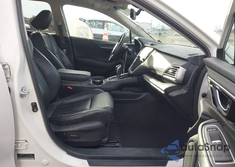 2021 Subaru Outback Limited из США, поврежденный, VIN 4S4BTANCXM3185148